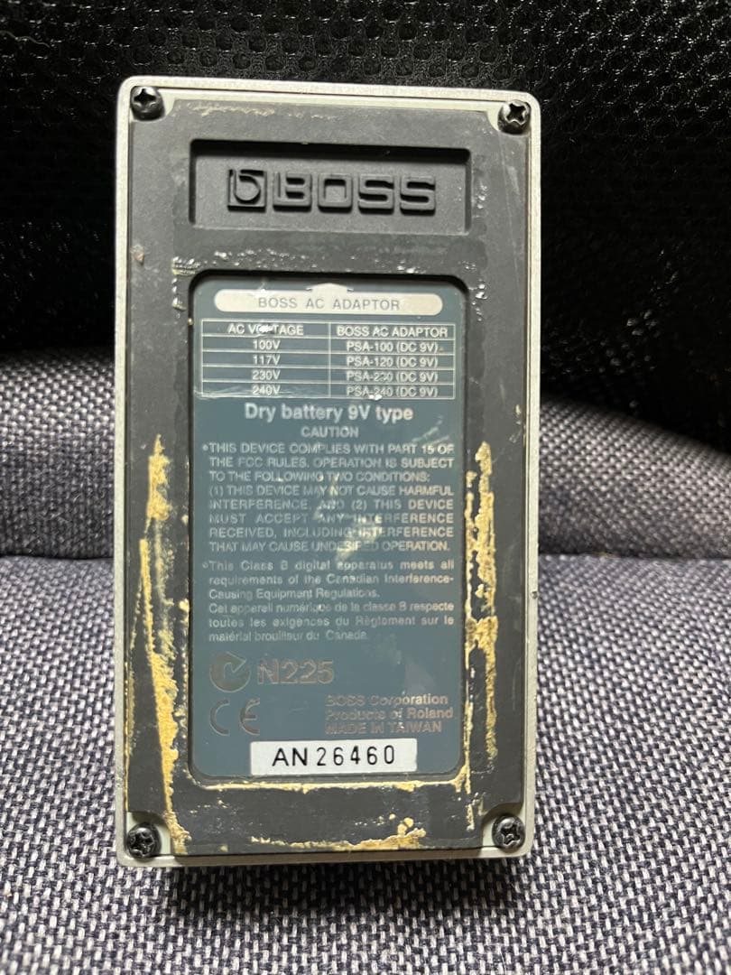 BOSS ベースシンセサイザー SYB-3