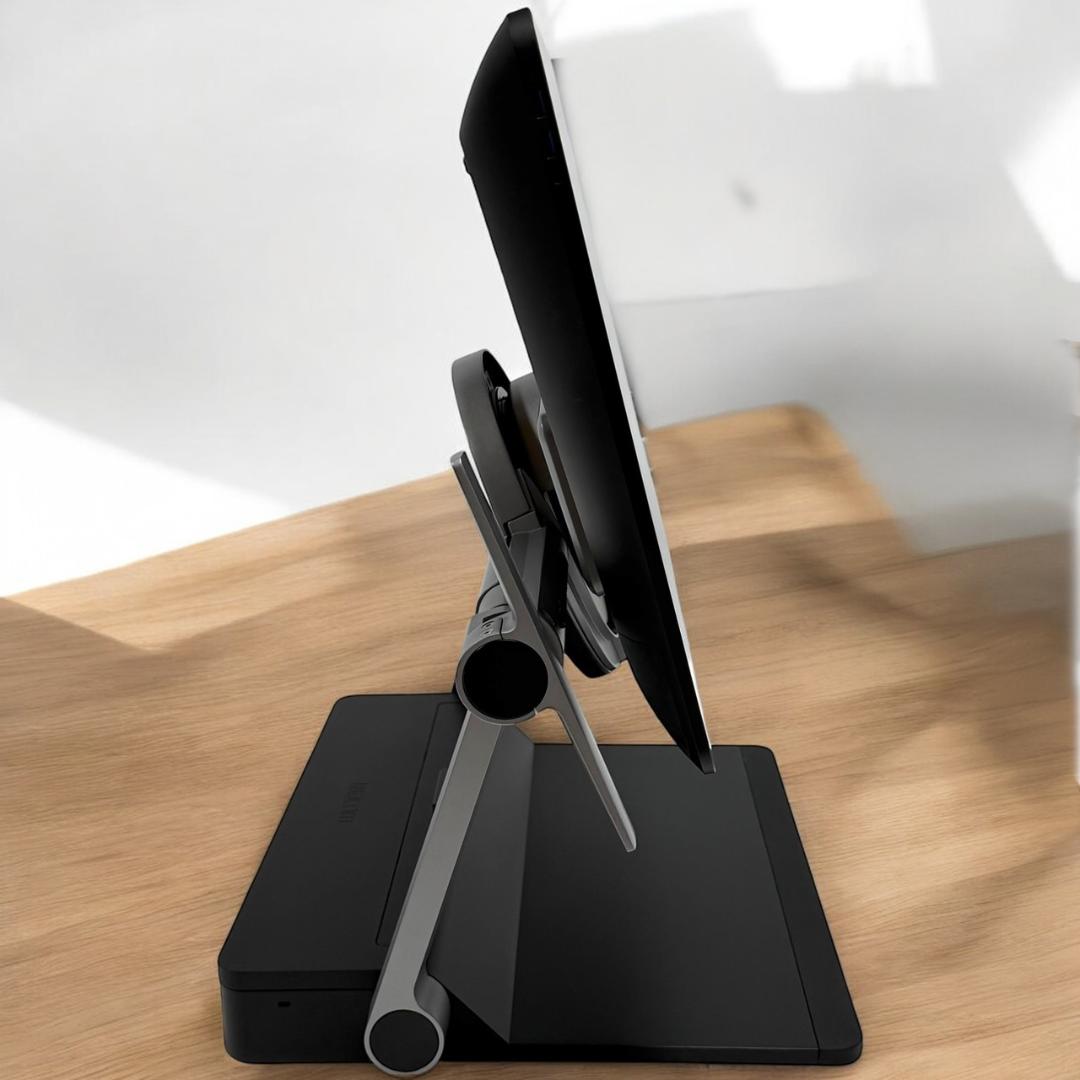 美品 ワコム Cintiq Pro24 DTK-2420/K0 エルゴスタンド付