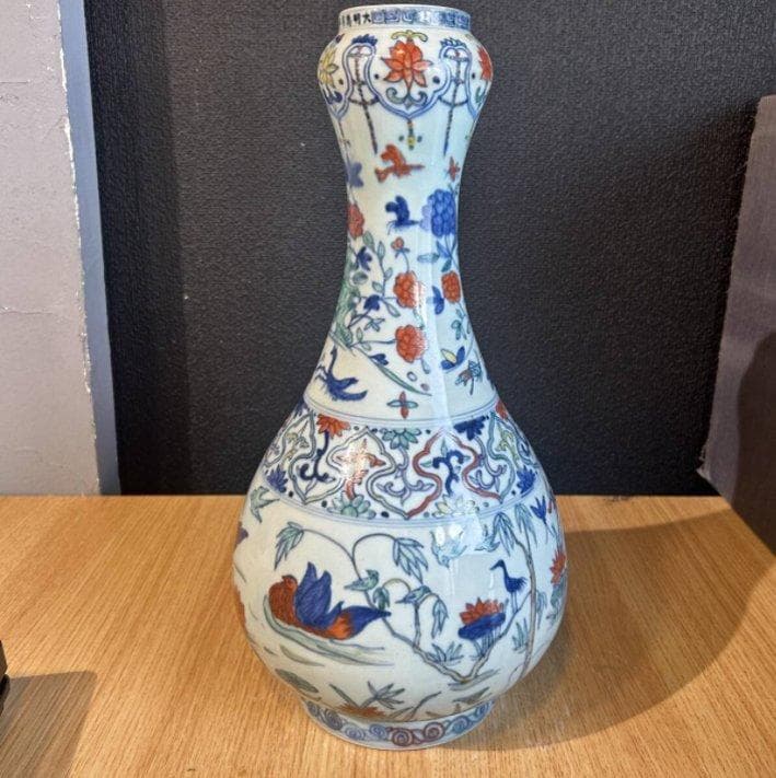 S8007　中国古玩　唐物　大明萬暦年製　花瓶　中国陶器　花器