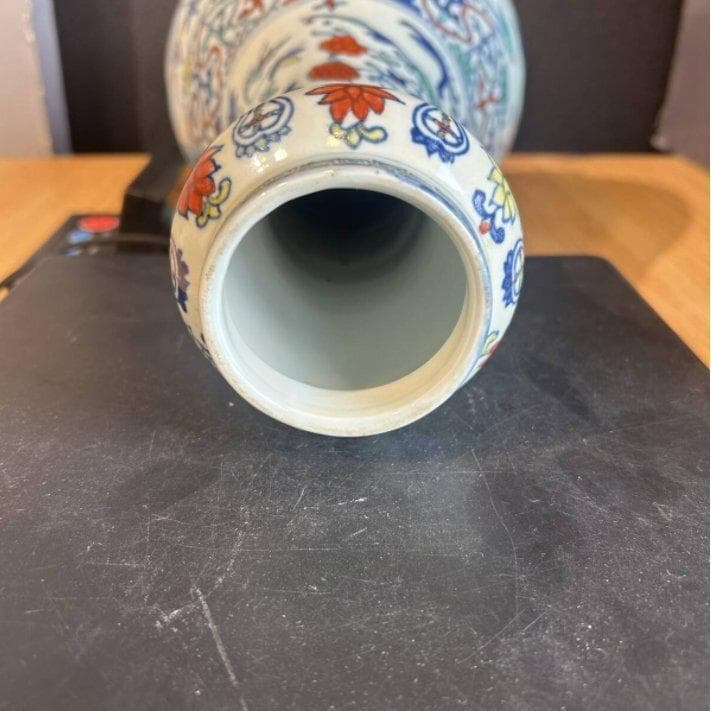 S8007　中国古玩　唐物　大明萬暦年製　花瓶　中国陶器　花器