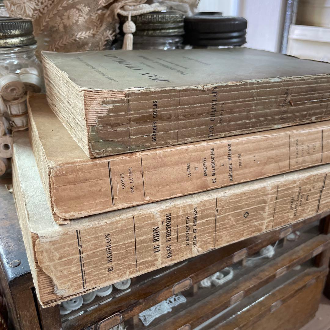 大きめの古書３冊＋１冊