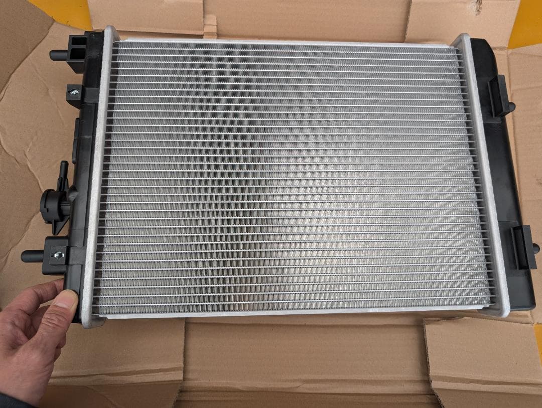 ラジエーター ムーブMT 品番 PL072135