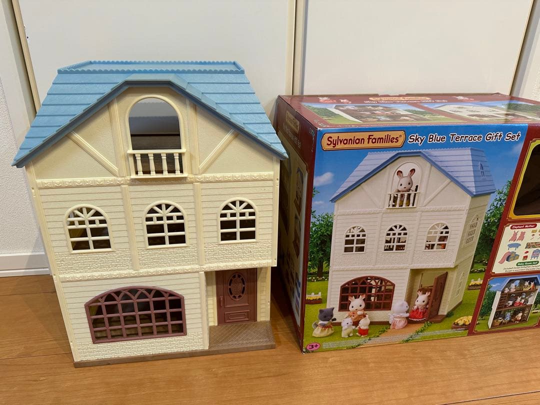 シルバニア　Sky Blue Terrace Gift Set