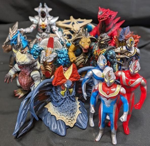 ウルトラマンダイナ＆登場怪獣・宇宙人（バンダイ）ソフビフィギュア14体セット