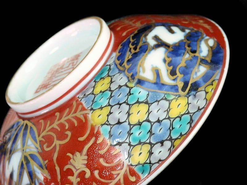 古伊万里　紗綾形紋に金唐草　丸紋に松竹梅の図　大振蓋茶碗　E807AS-CNy