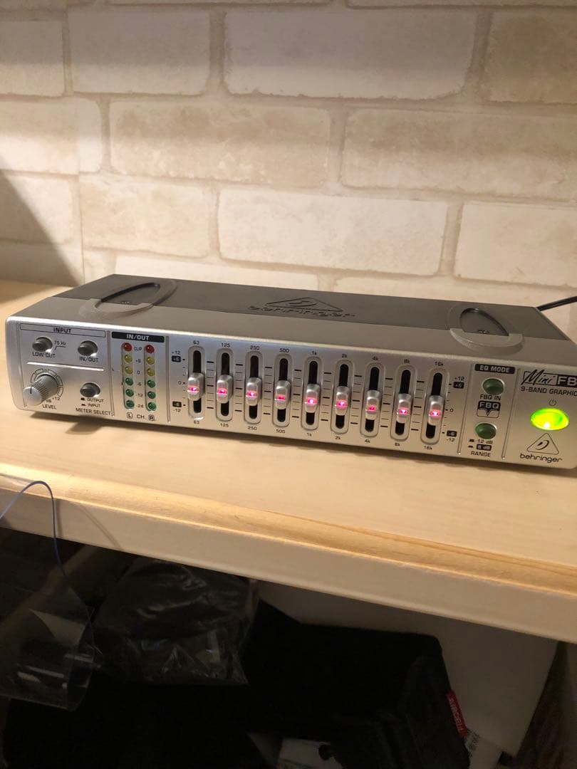 behringer FBQ800 グラフィックイコライザー