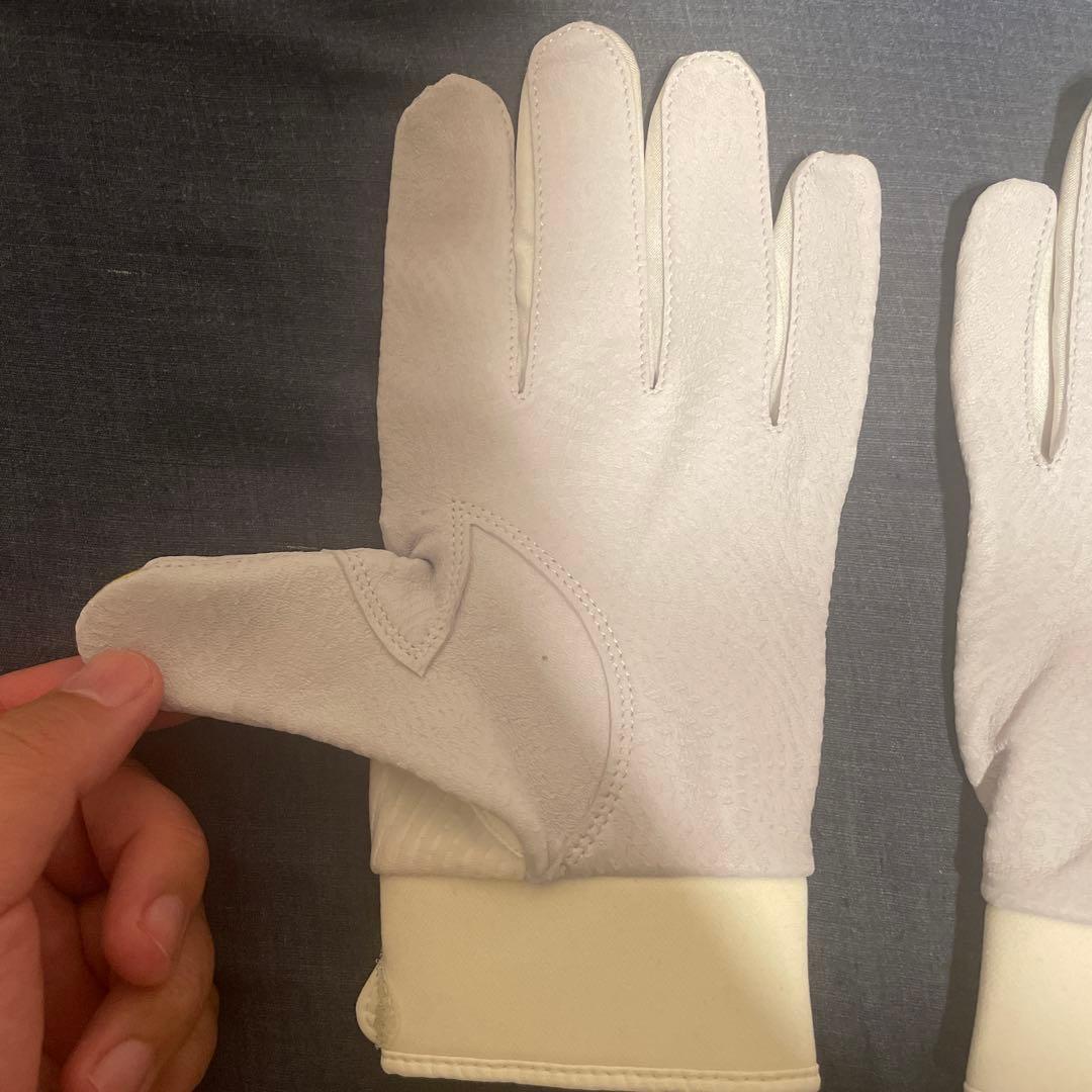 福岡ソフトバンクホークス柳田悠岐支給品バッティンググローブアンダーアーマー