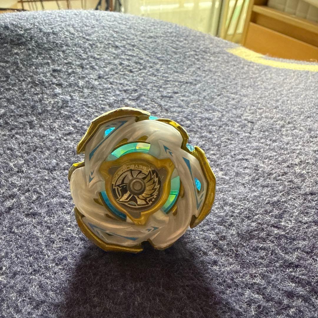 ベイブレードxワルキューレボルト