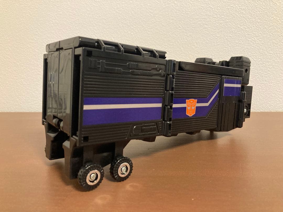 F*e様 トランスフォーマー ニュークリオンクエスト　スーパーコンボイ C-30