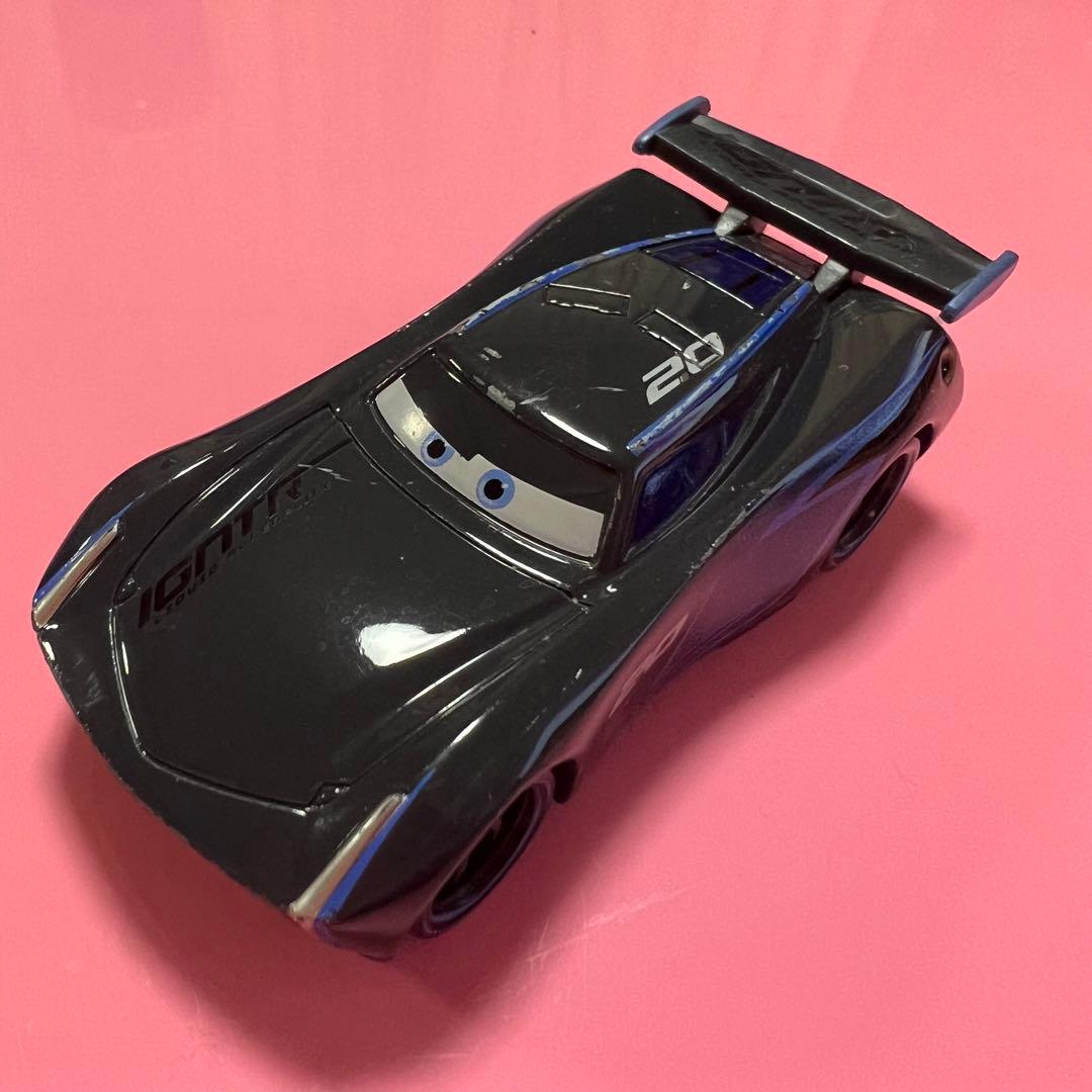 カーズ　トミカ　ディズニー　クロスロードシリーズ　中古品