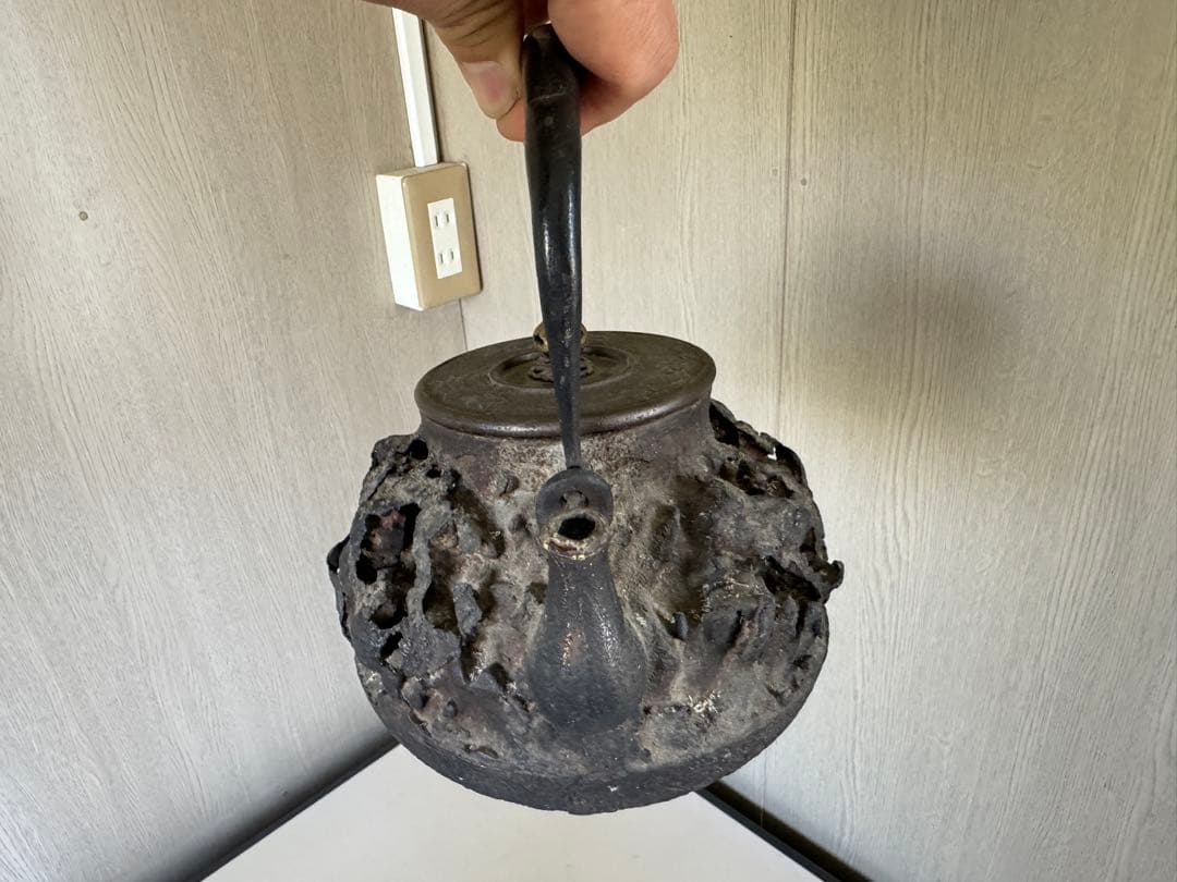龍文堂 五徳 鉄壷 骨董 時代物 煎茶道具 茶釜 火鉢 囲炉裏 鉄瓶