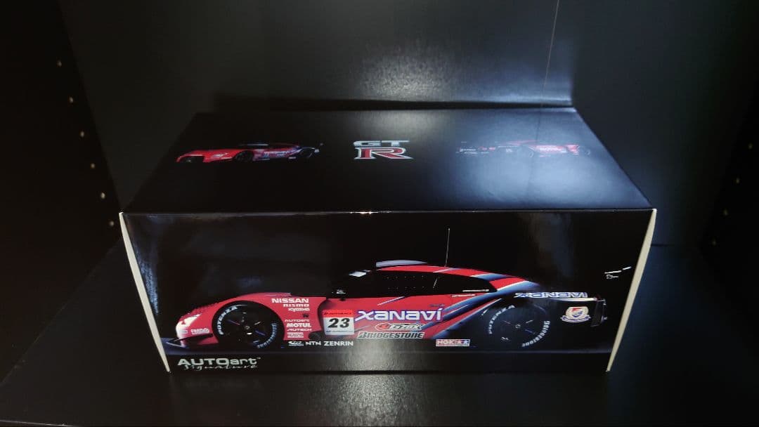 ミニカー 1/18 autoart r35 Xanavi 2008 SUPER GT