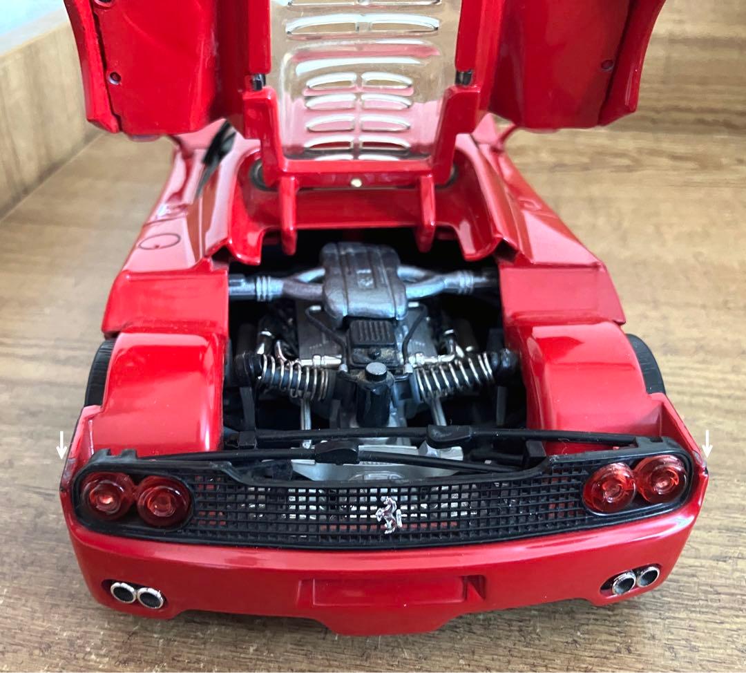2台❗️HOT　WHEELS CLASSICS　 1:18 　FERRARI