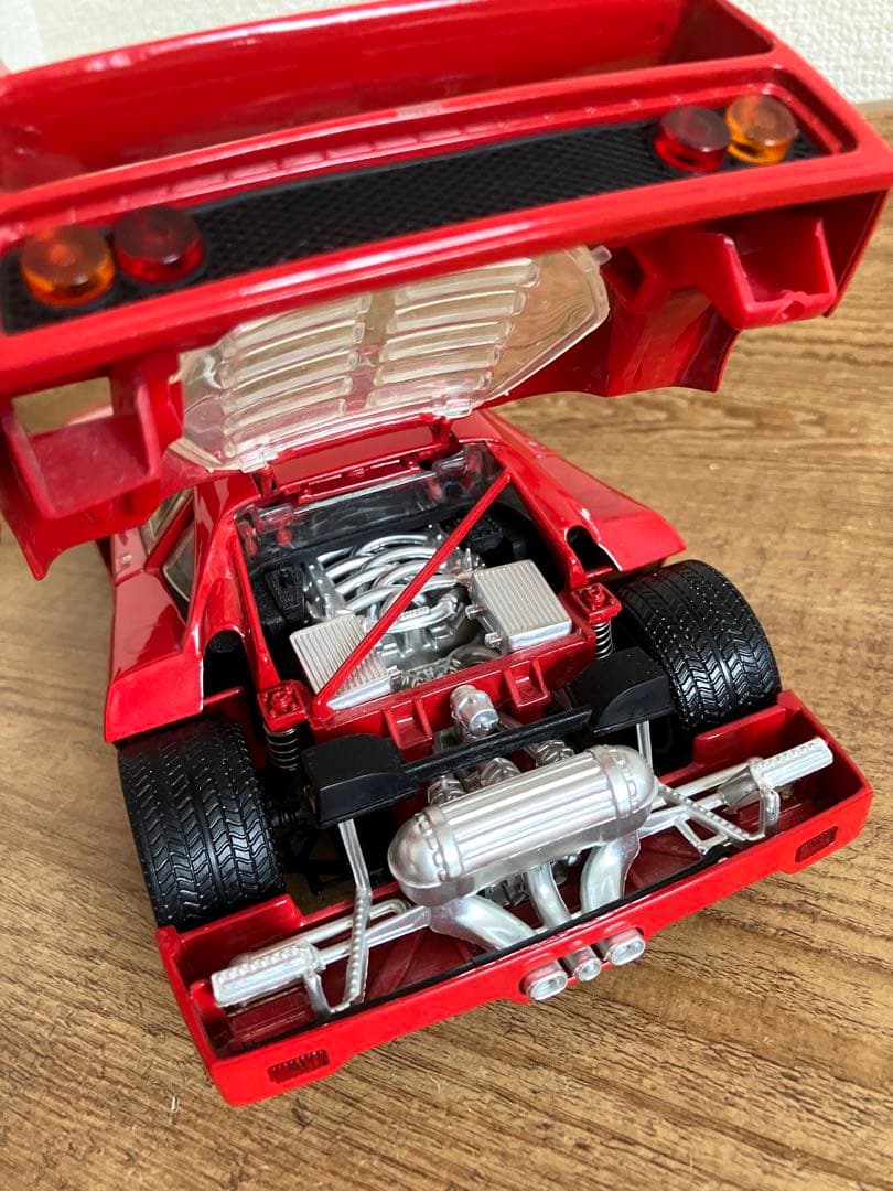 2台❗️HOT　WHEELS CLASSICS　 1:18 　FERRARI