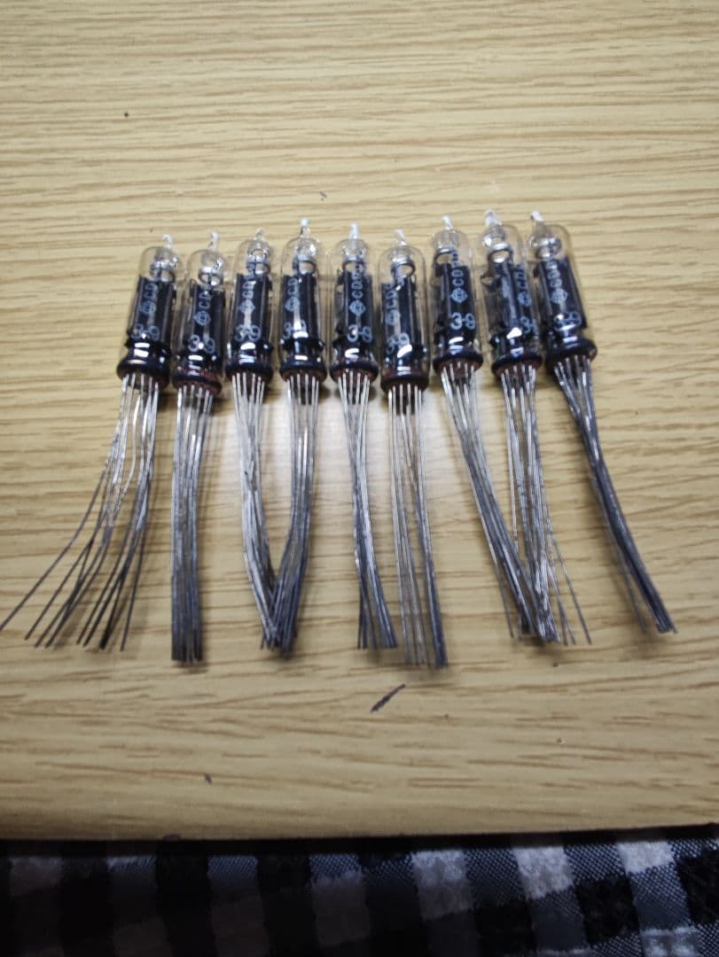 か*こ様 ニキシー管　日立　CD90P　９本