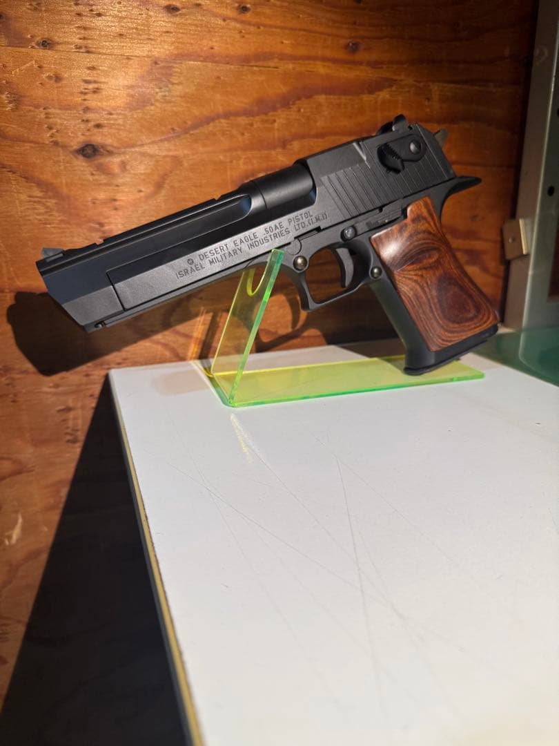東京マルイ　デザートイーグル .50AE ガスガン　木製グリップ付き