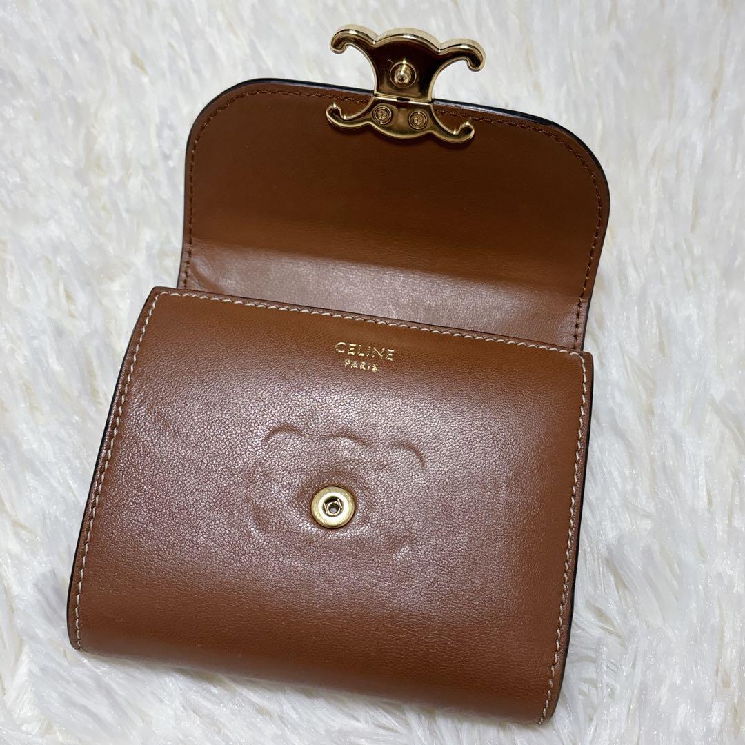 美品✨CELINE トリオンフ スモールフラップウォレット 三つ折り ブラウン