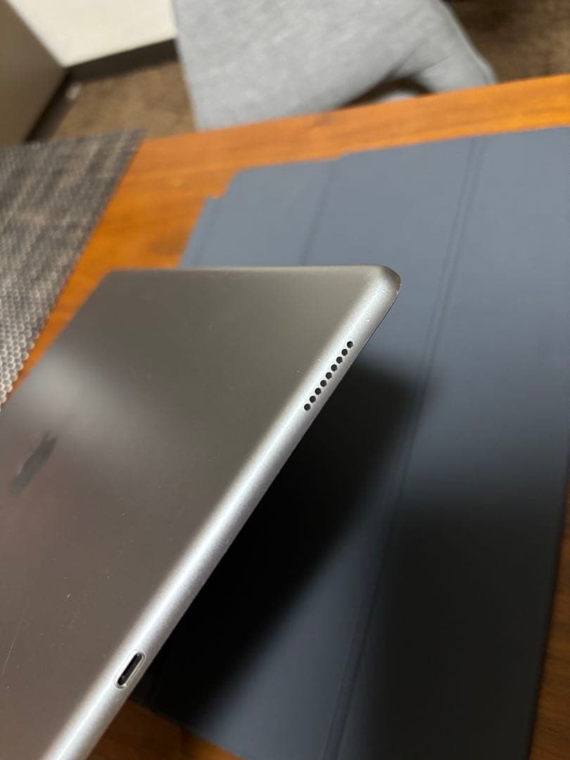 iPad pro 12.9インチ 32GB Appleスマートキーボード付き