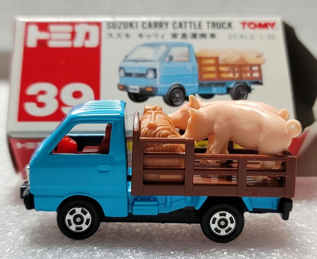 送料無料】超貴重！未使用！ スズキ キャリィ 家畜運搬車 ブタ ミニカー トミカ