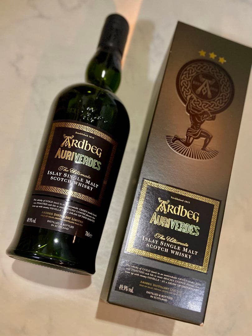 アードベッグ オーリヴェルデ 700ml 箱付き ウイスキー　スコッチ