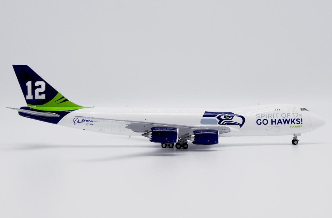 ボーイング 747-8F シアトル・シーホークス N770BA 1/400