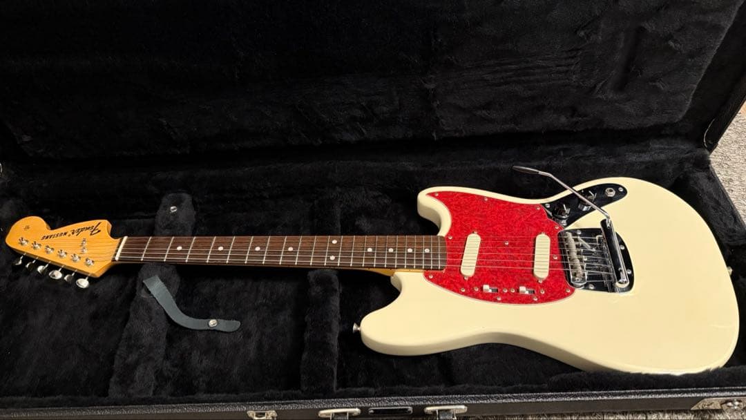 ギター Fender Japan Mustang MG66 VintageWhite