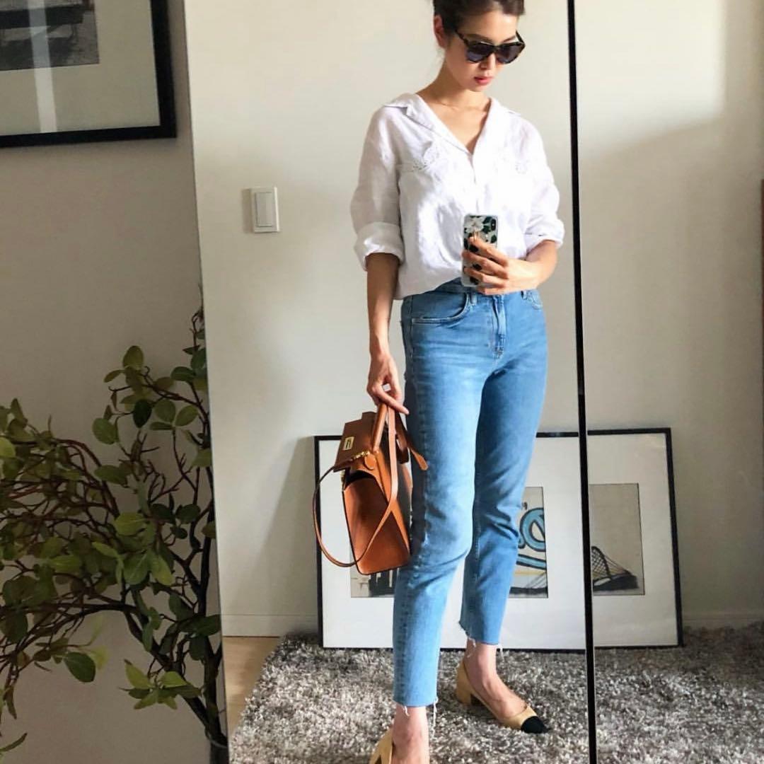 カルボッティブラウンレザー ショルダーバッグ