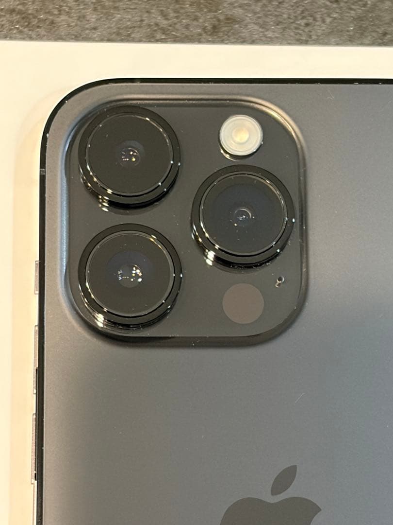 【美品】Apple iPhone 14Pro スペースブラック256GB