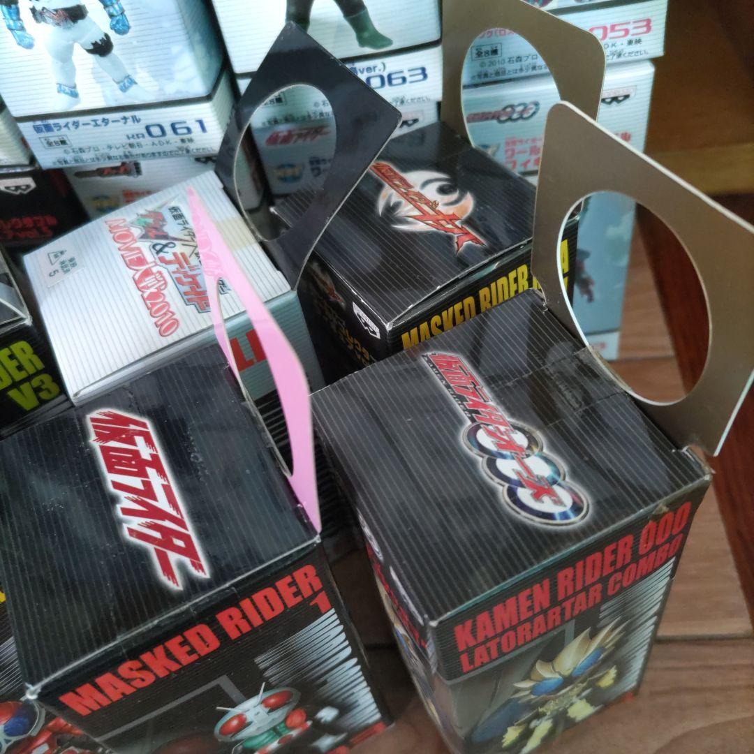 ワールドコレクタブルフィギュア　仮面ライダーセット