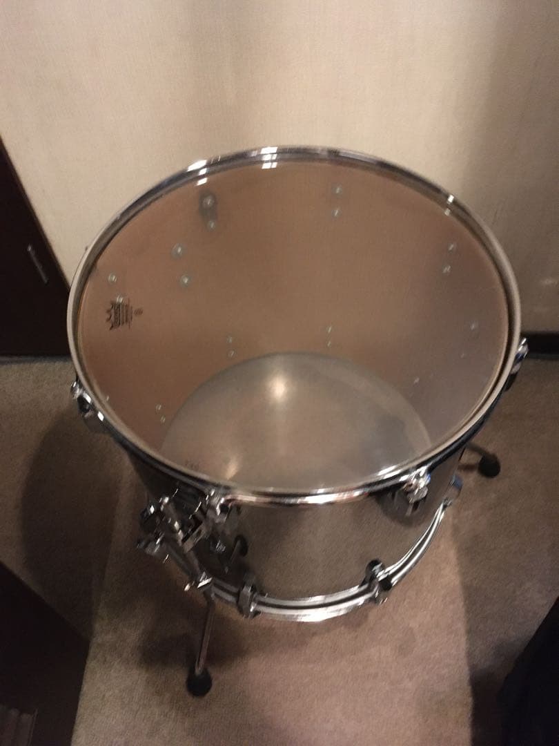 モケットポンスター　pearlドラム　タム２点