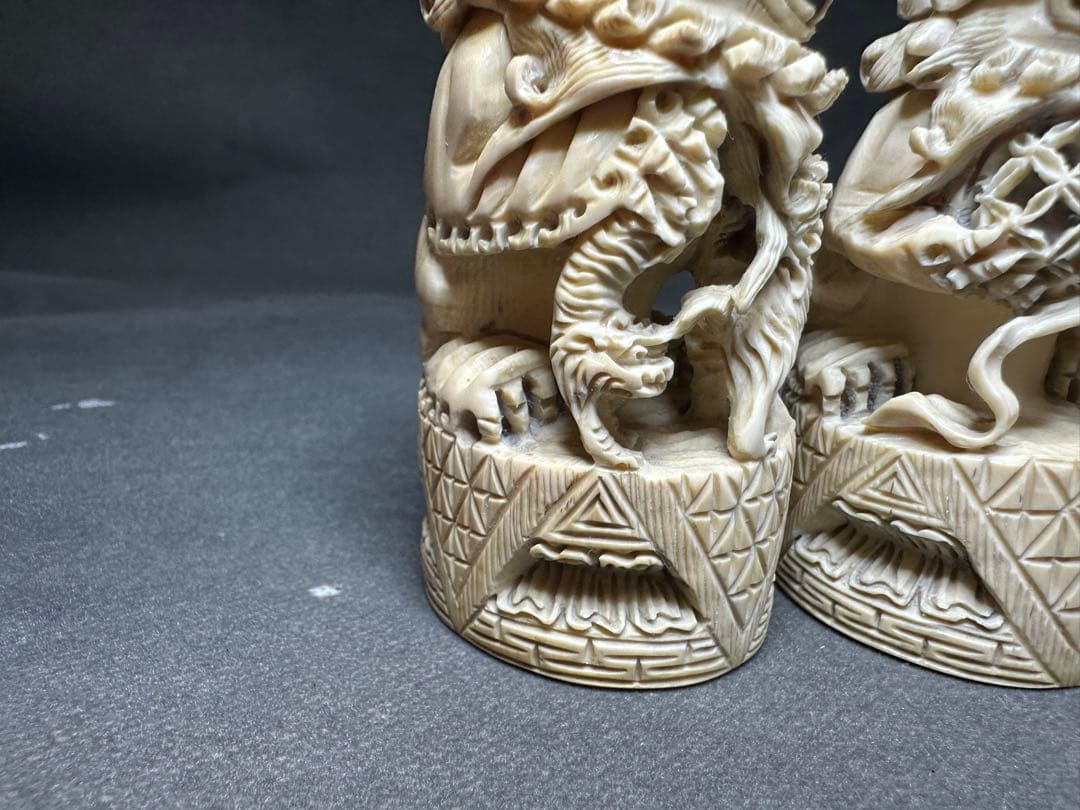 極上　天然素材　アンティーク　置物　骨董　飾り物　古美術品　 細密細工　彫刻