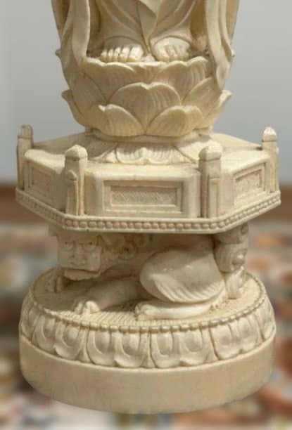ナリトラ　東洋彫刻 古龍作 観音像 高さ約30.5cm