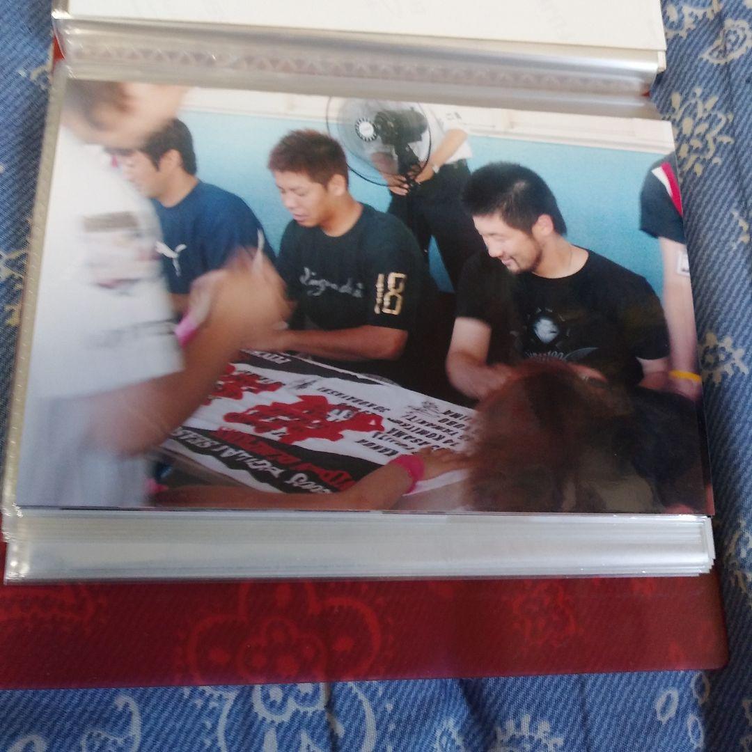 2005シリアルナンバー入り千葉ロッテマリーンズ サイン入りタオルと写真集セット