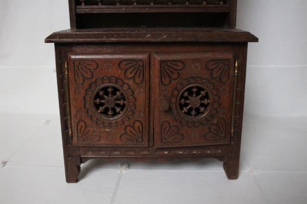 フランス アンティーク 古い木製のブルターニュ家具 ドール用家具 キャビネット