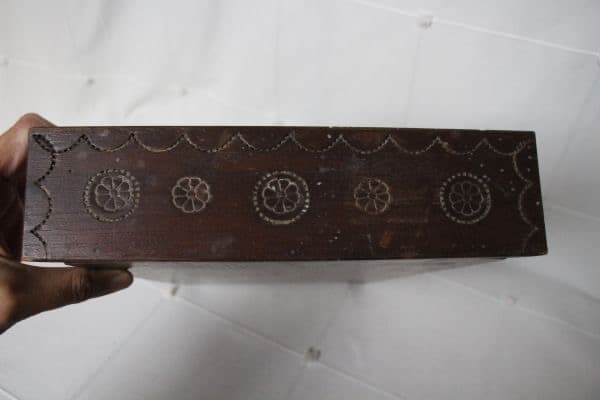 フランス アンティーク 古い木製のブルターニュ家具 ドール用家具 キャビネット