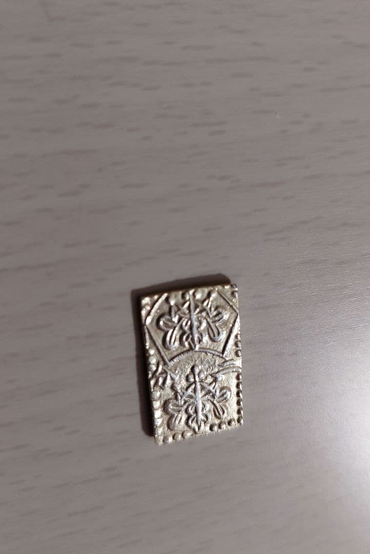 ト*フ様 明治二分金　３.05g　明治二分判金　本物