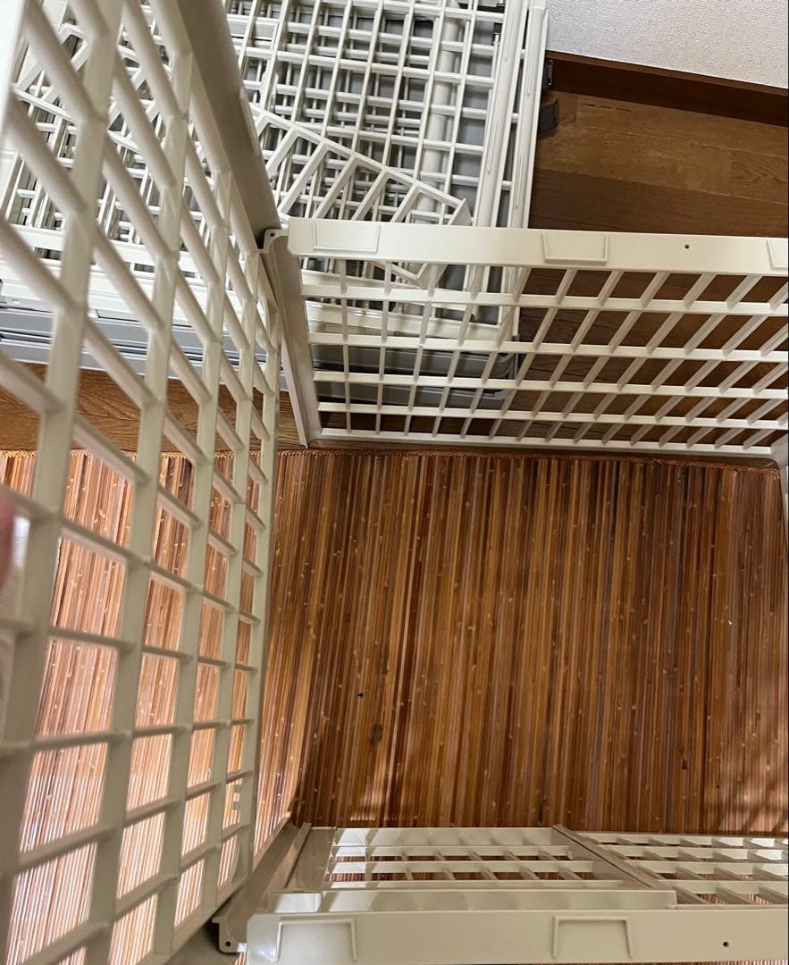 キャスター、天ドア付きキャットケージ２段●プラスチック、樹脂製●匿名配送込み