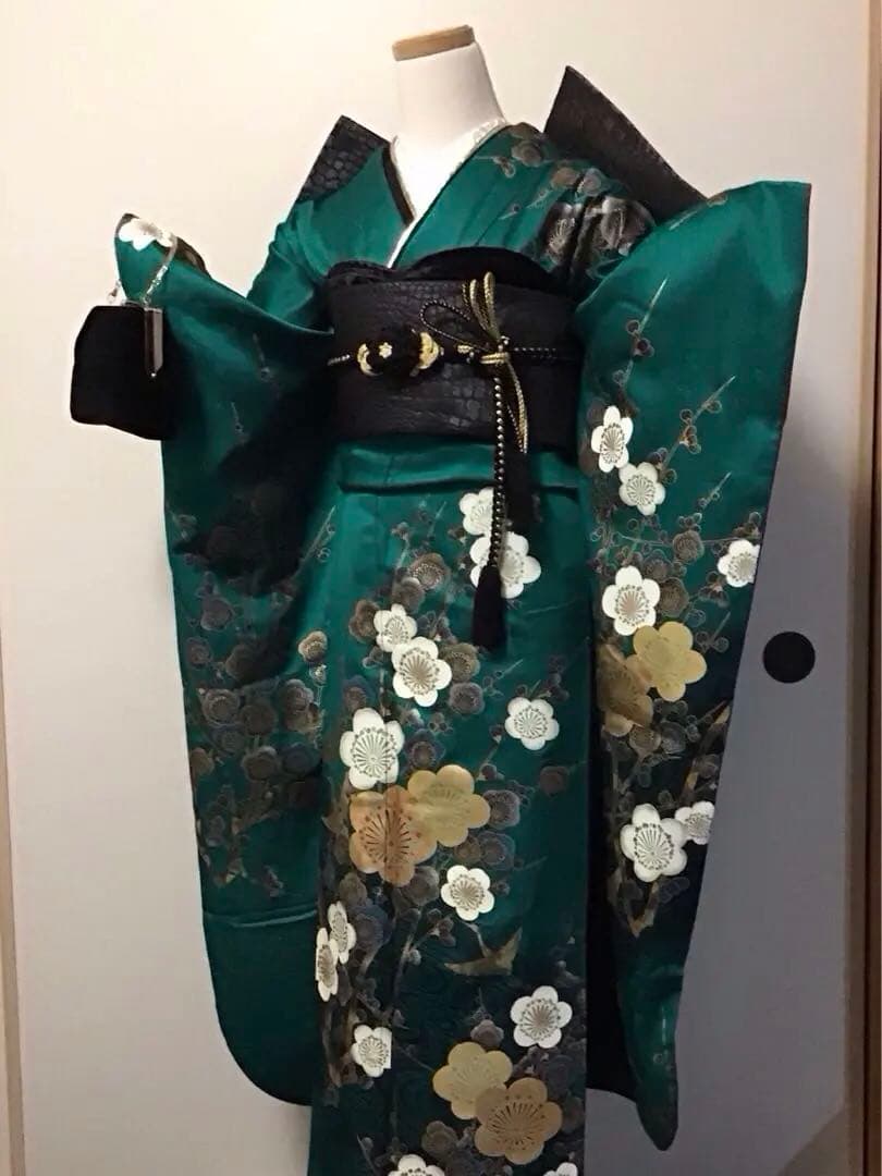 振袖フルセット　豪華　正絹　緑　金銀彩　梅　振袖6点セット　成人式