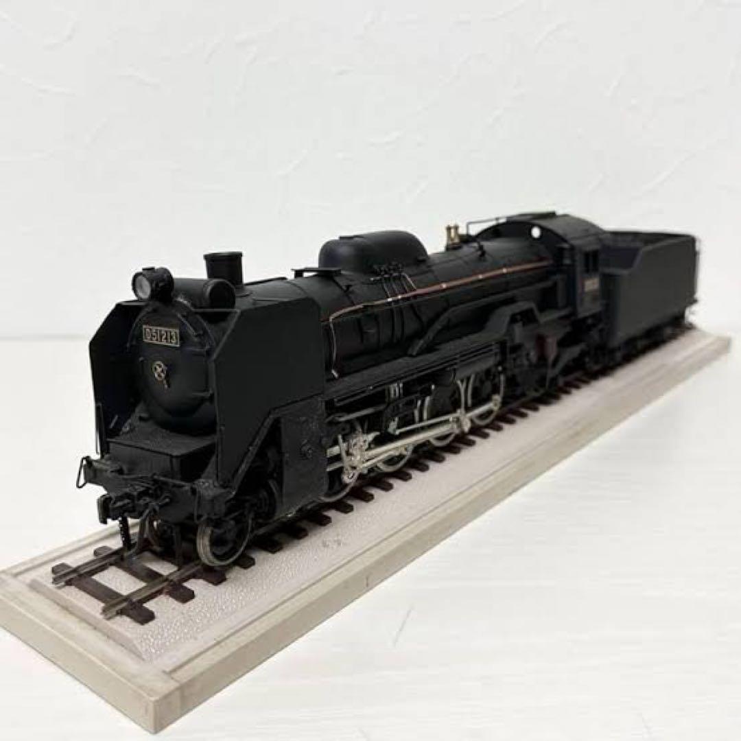 D51 蒸気機関車 1/42 スケールフィギュア