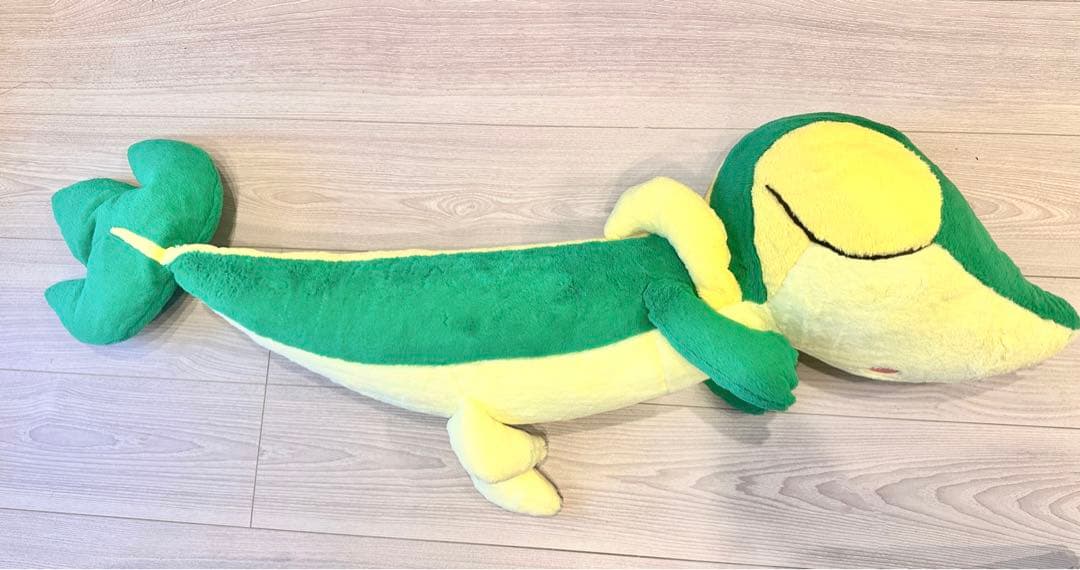 ポケモンセンター 初夢ぬいぐるみ 等身大 ツタージャ