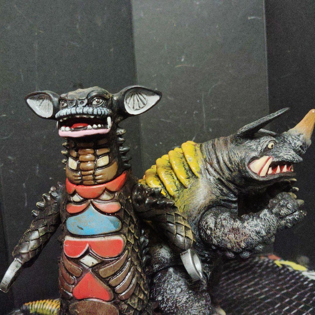 ウルトラ怪獣旧型絶版ソフビギャンゴ.ネロンガ（2744onsi2873fi）