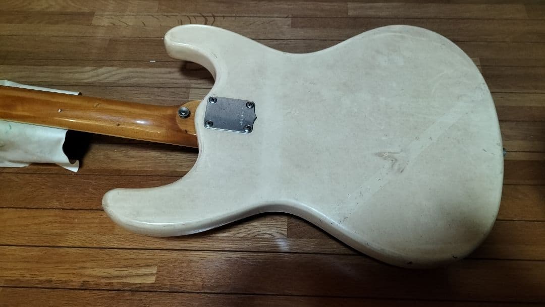 MOSRITE Avenger 白　日本製　ビンテージ　ジャンク