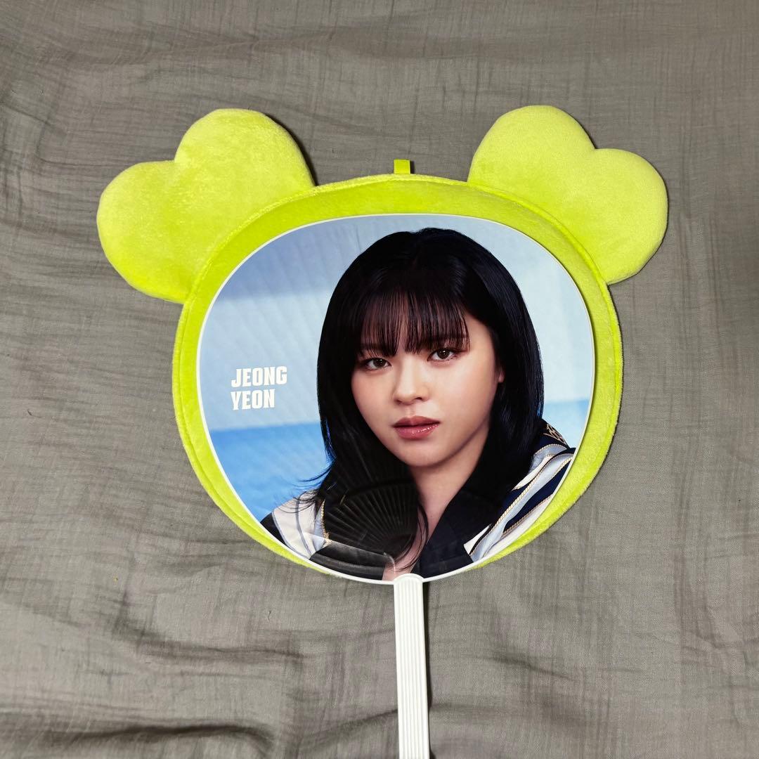 TWICE うちわ