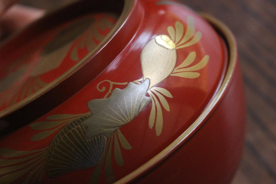 時代逸品！時代金縁朱漆に極上貝尽くし蒔絵の映えるお椀2点（検輪島塗雑煮椀