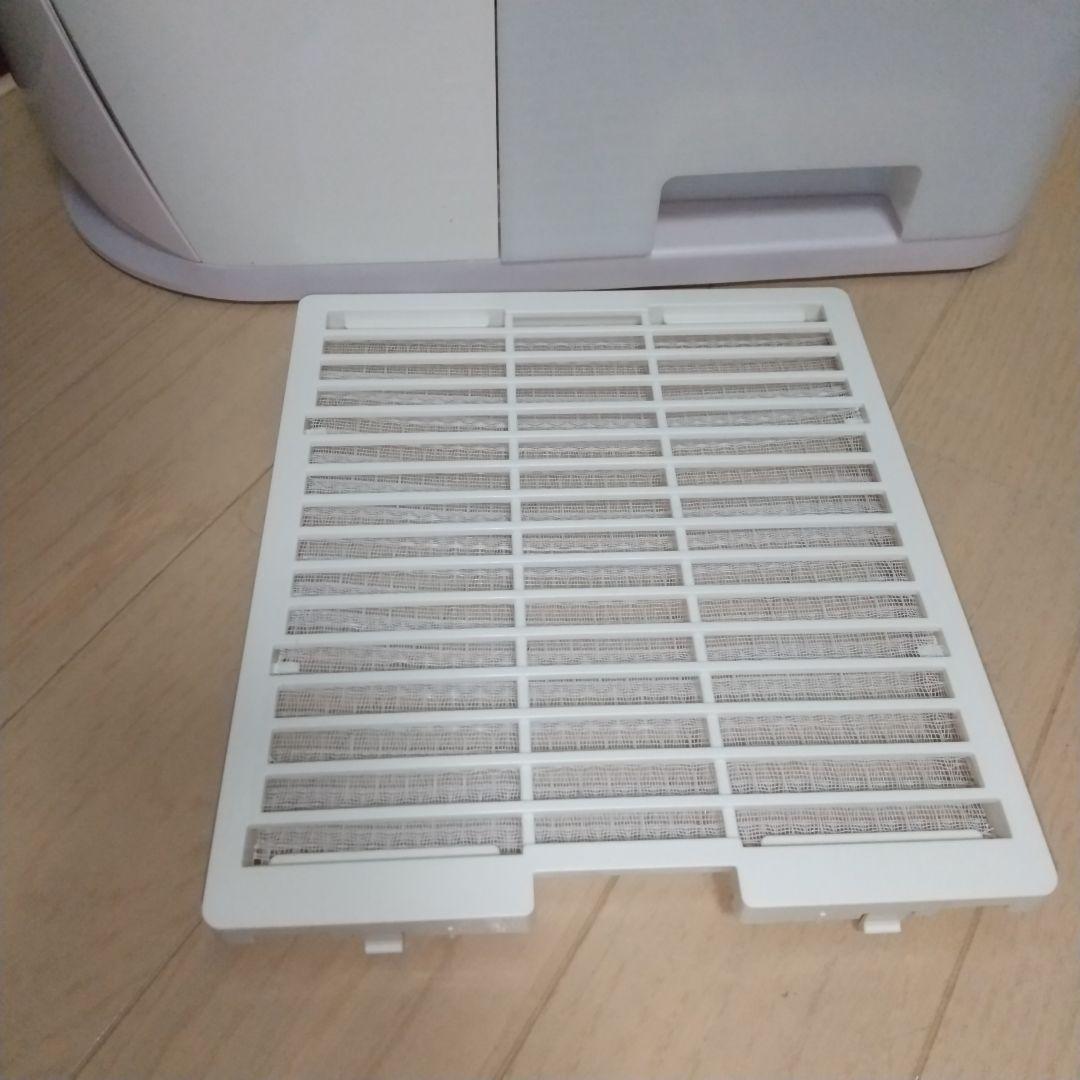 パワフルで電気代も抑えれるコンプレッサー式、最大16畳対応衣類乾燥除湿機