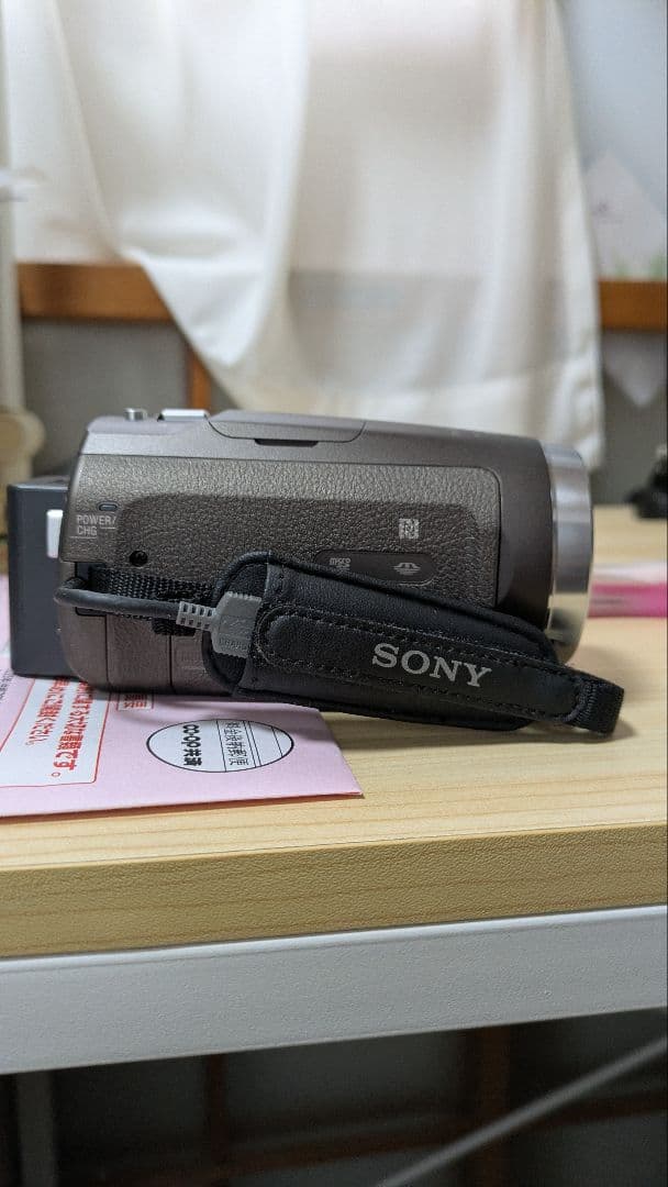 HDR-CX680　SONY HDYCAM グレー　三脚、バック付き　ほぼ新品