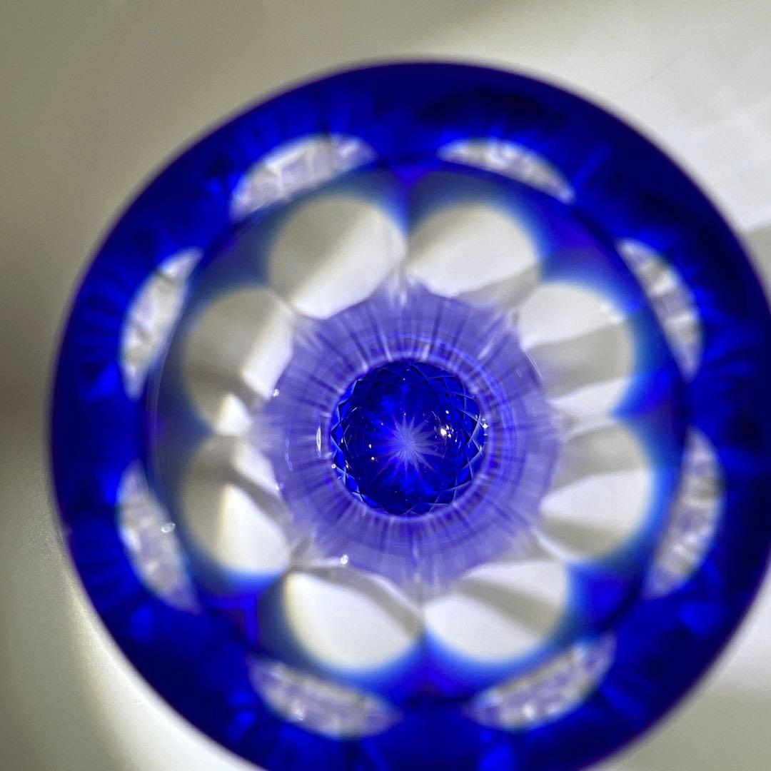 島津磯斉　薩摩切子色被ガラス鶴首花入　共箱　高さ15㎝　東Y7-0717⭐︎1F