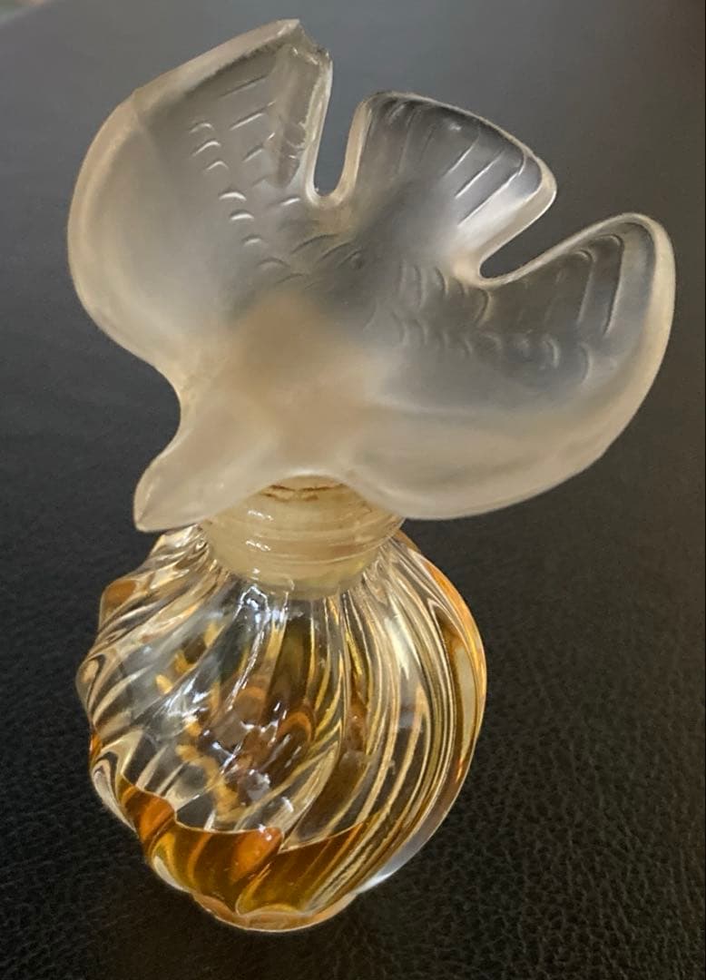 ラリック　香水　一羽鳩　香水瓶　ヴィンテージ