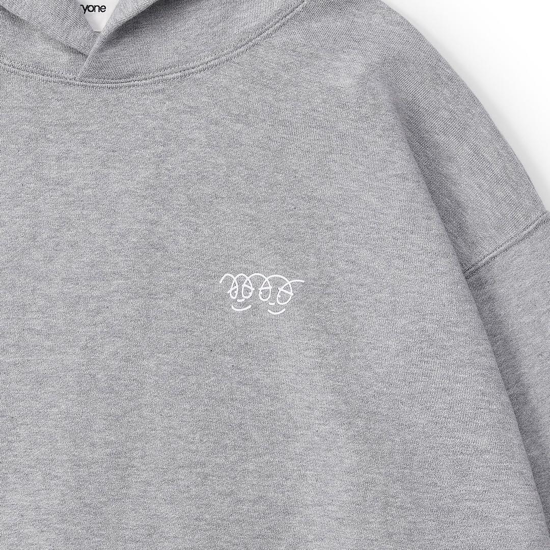 everyone j.30000 throwie back logo パーカー