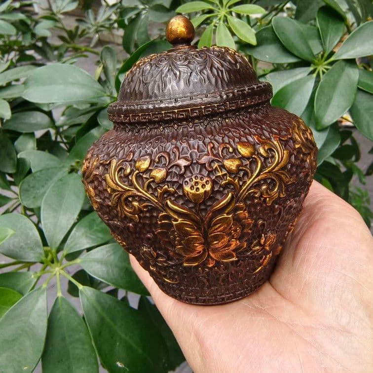 銅 細工 のレリーフお花お 茶の缶 装飾品 現代工芸品美術品 置物